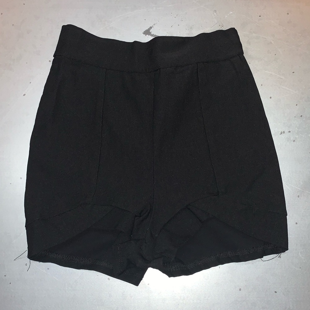 High-Waist Stretch Shorts
